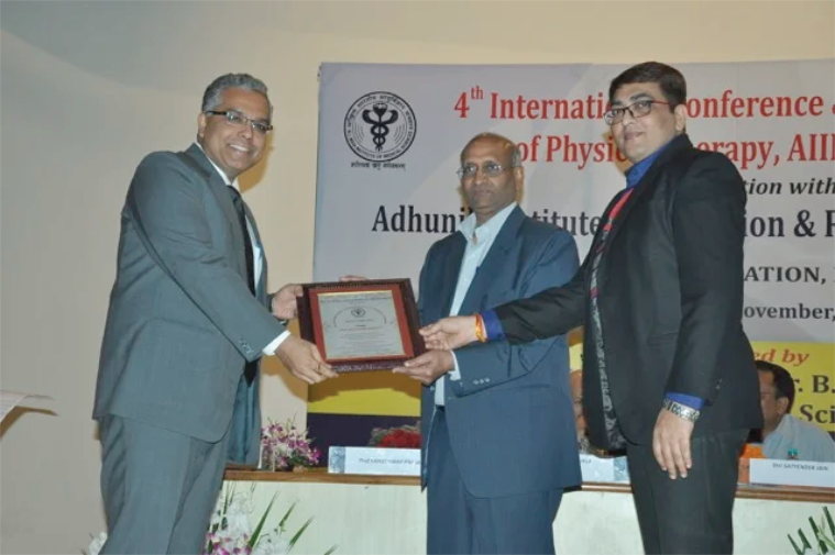 Physiotherapy Services-Best Physiotherapist In Delhi 6 Dharam Award-5