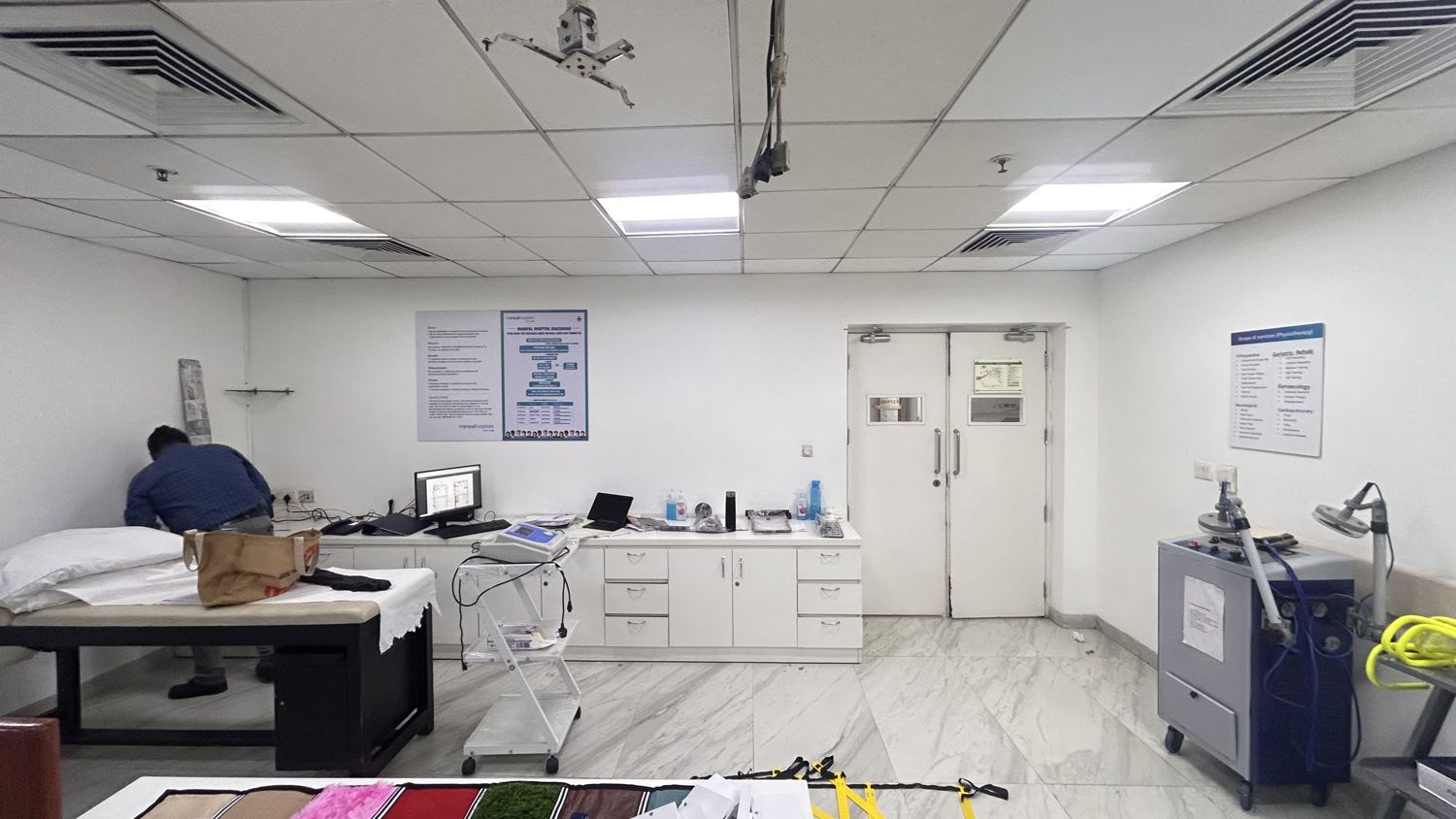 Electrotherapy and assessment room