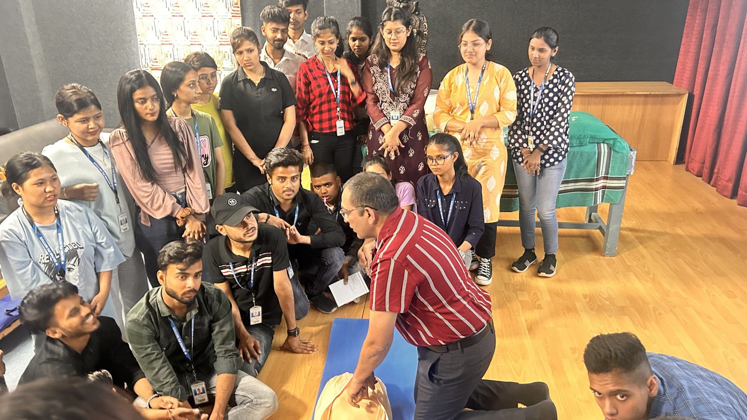 Floor-based practical demonstration